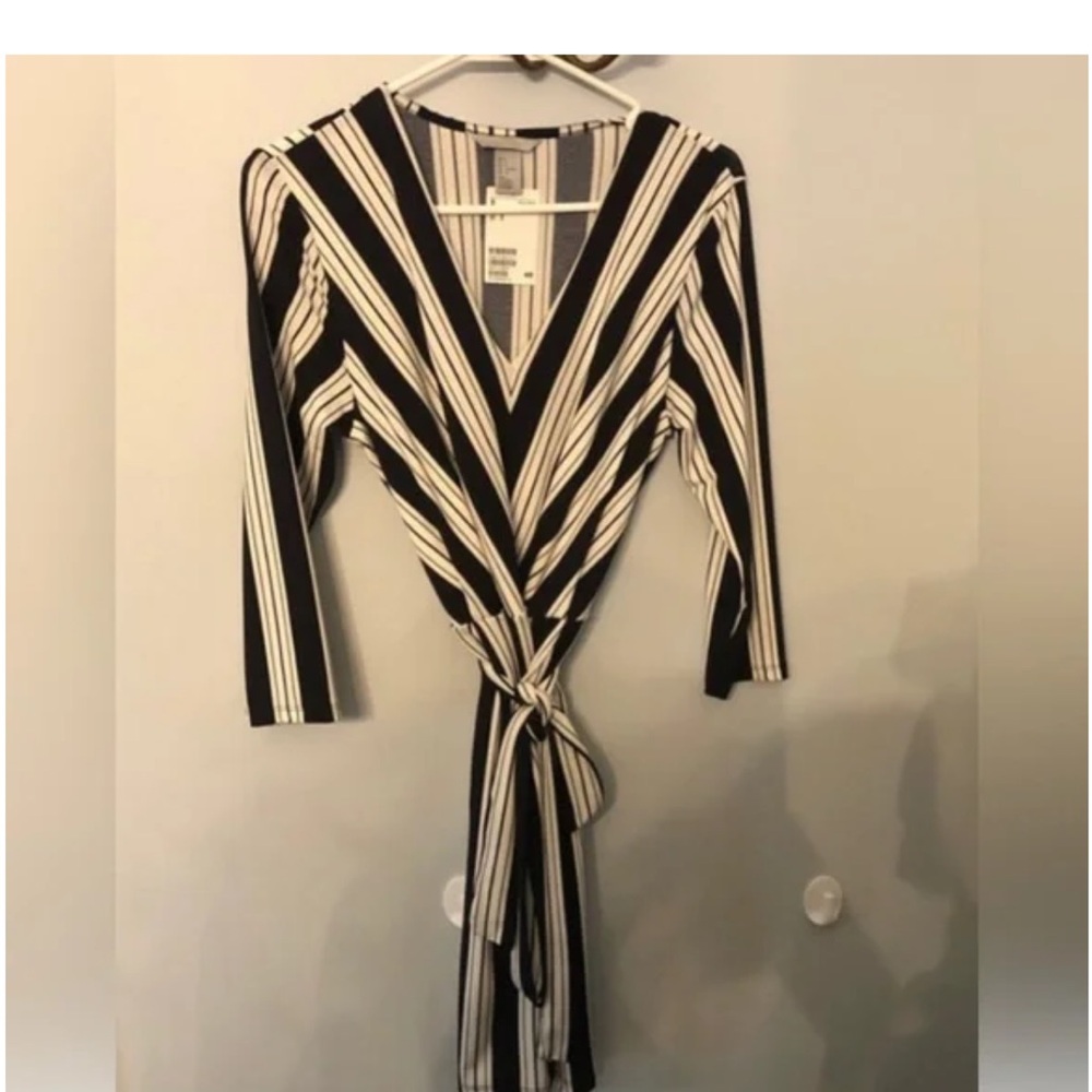 NWT H&M Striped V Neck dress - Size S